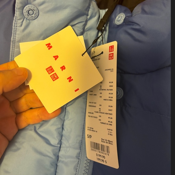 Uniqlo and Marni collab oversized blue down puffer vest NWT - Picture 6 of 12